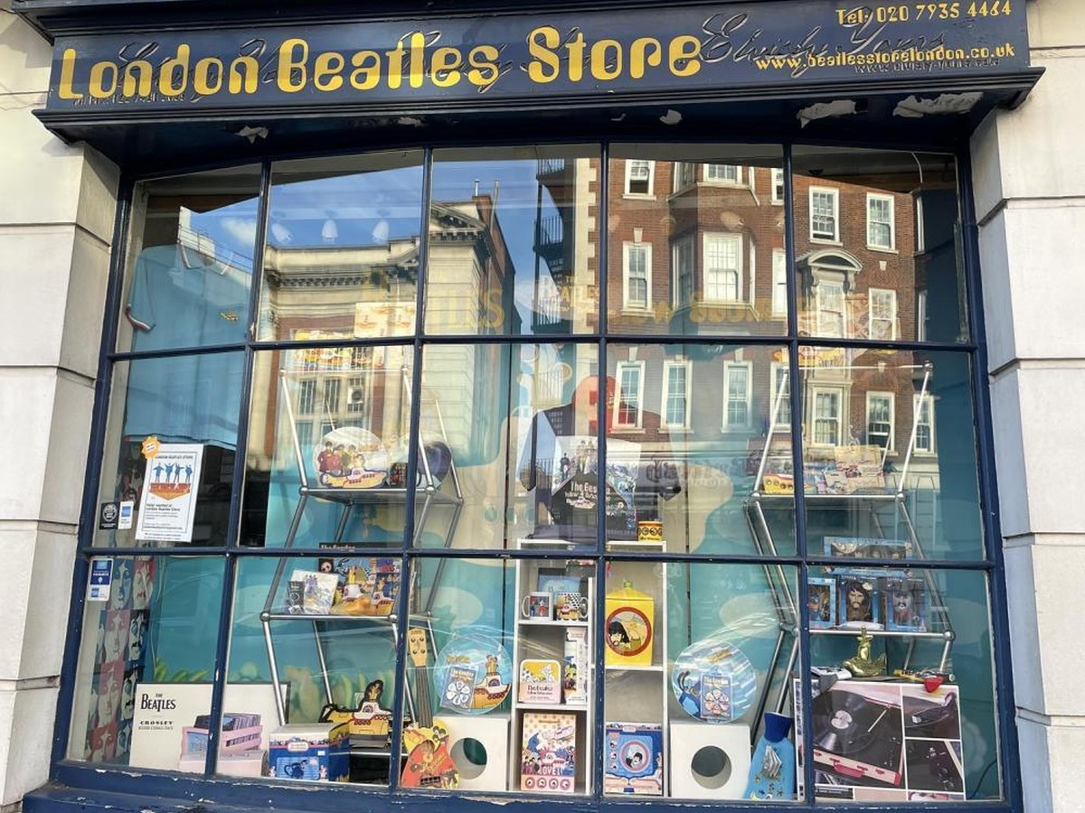 Clean storefront entry in a coastal town